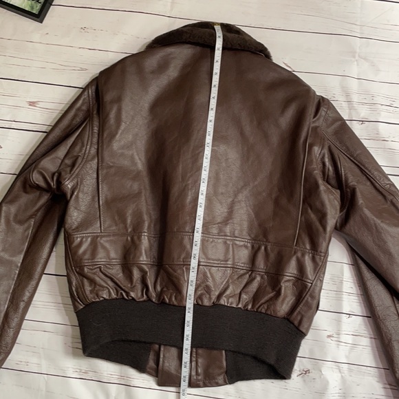 SCHOTT BRO'S inc. NYC G.I. 675 M Flight Jacket - Picture 14 of 17